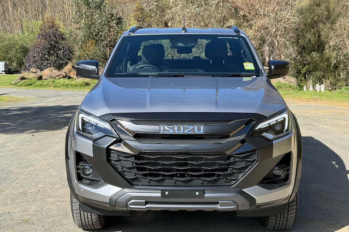 2025 Isuzu D-MAX X-TERRAIN 4X4