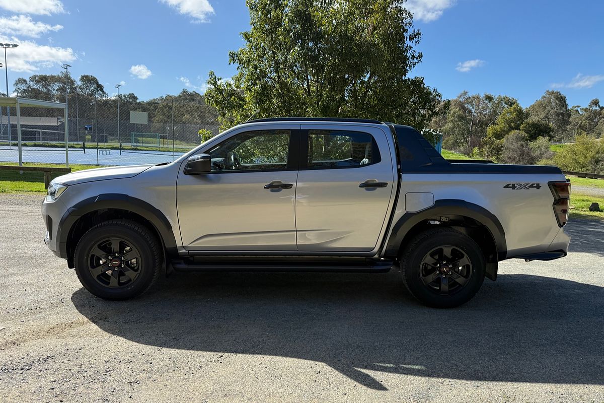 2025 Isuzu D-MAX X-TERRAIN 4X4