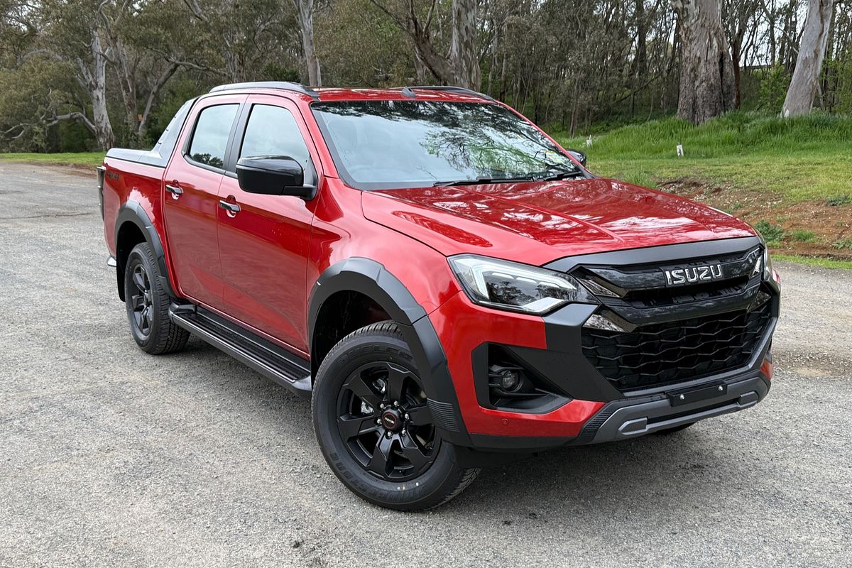 2025 Isuzu D-MAX X-TERRAIN 4X4