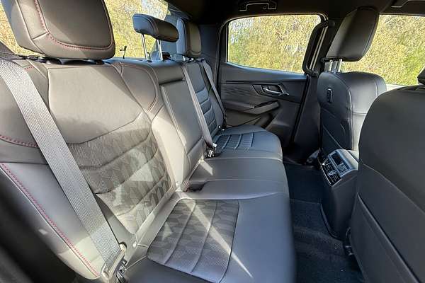 2025 Isuzu D-MAX X-TERRAIN 4X4