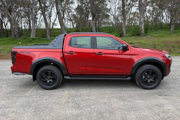 2025 Isuzu D-MAX X-TERRAIN 4X4