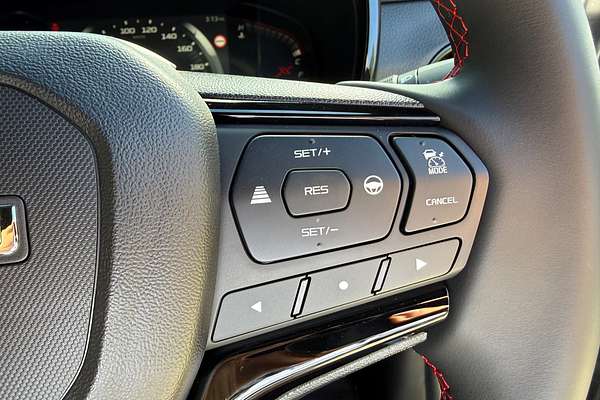 2025 Isuzu D-MAX X-TERRAIN 4X4