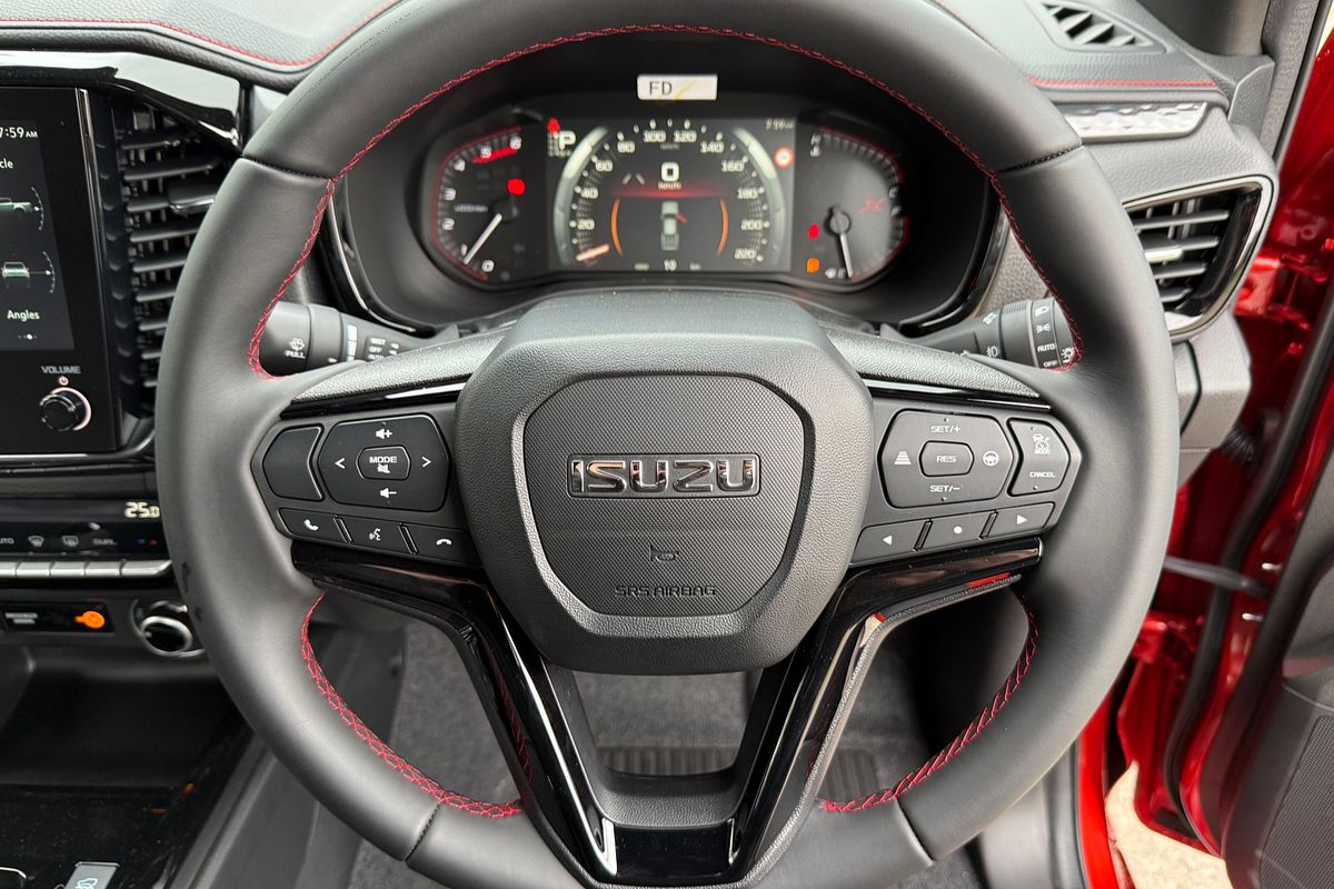 2025 Isuzu D-MAX X-TERRAIN 4X4