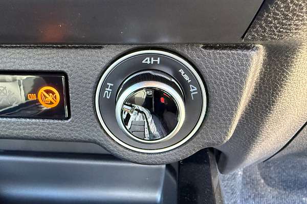 2025 Isuzu D-MAX X-TERRAIN 4X4