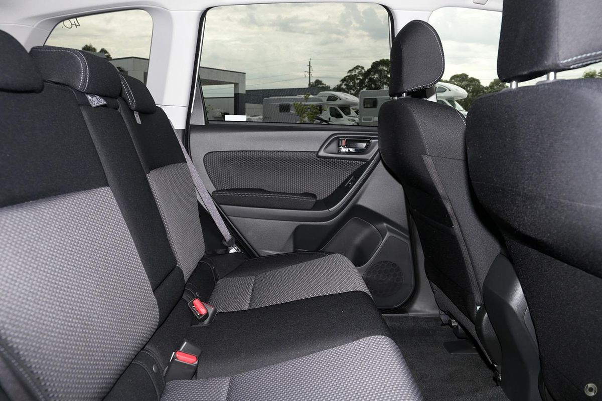 2018 Subaru Forester 2.5i-L S4