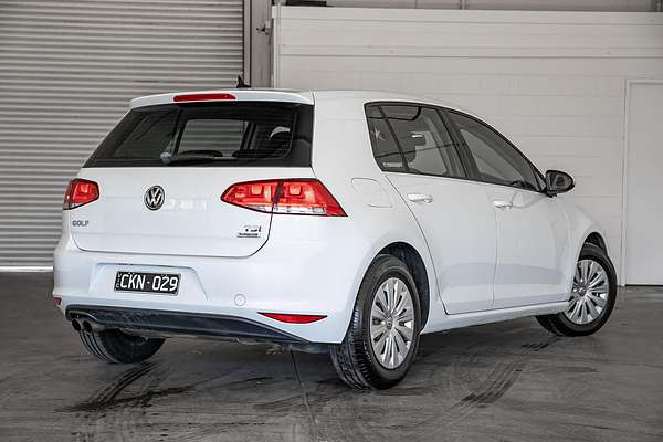 2016 Volkswagen Golf 92TSI Trendline 7