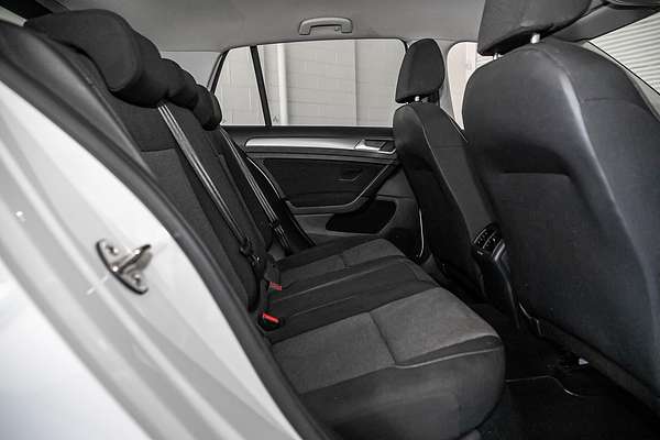 2016 Volkswagen Golf 92TSI Trendline 7