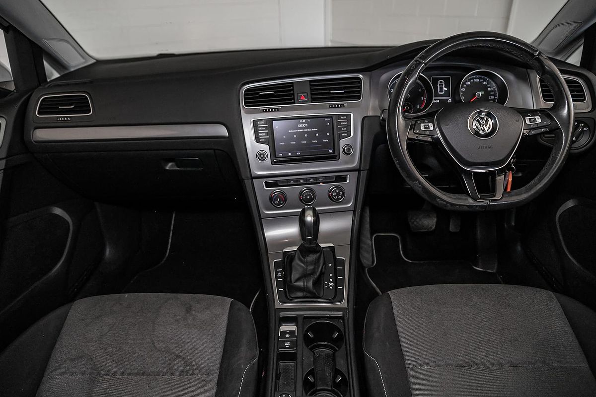 2016 Volkswagen Golf 92TSI Trendline 7