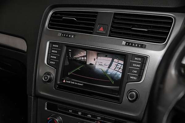 2016 Volkswagen Golf 92TSI Trendline 7