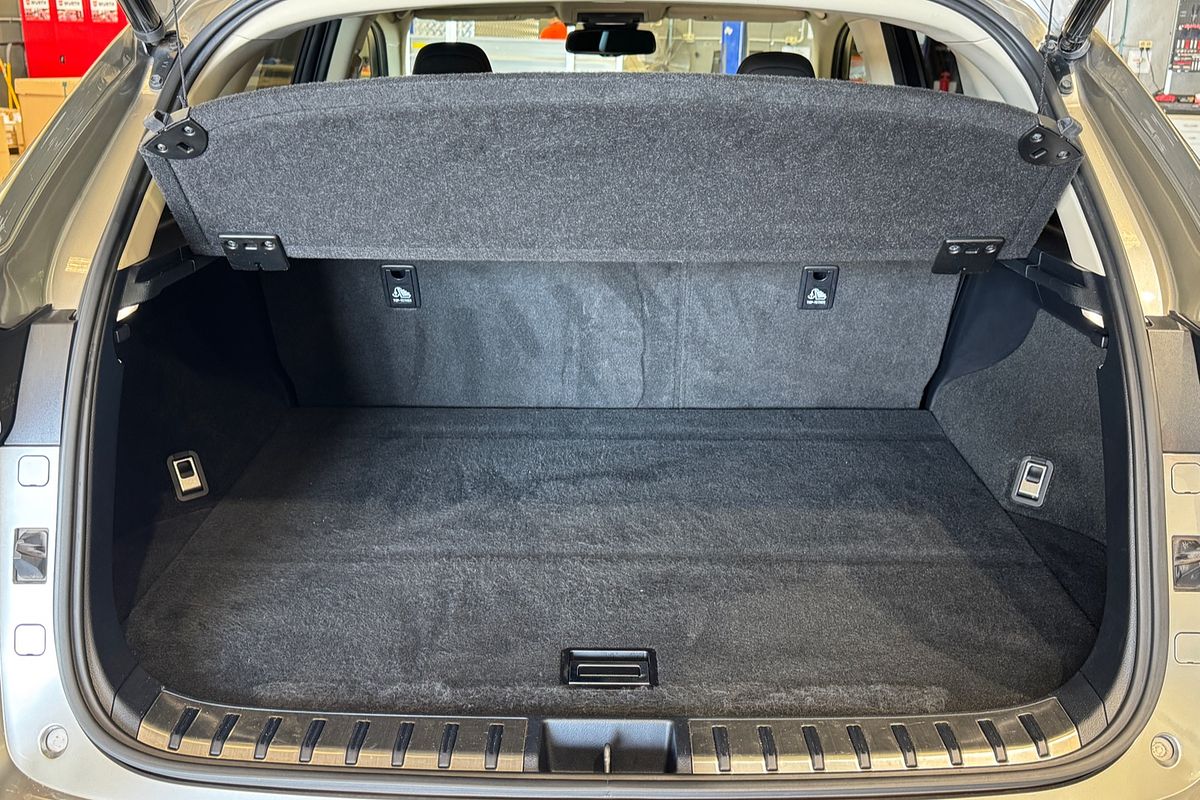 2019 Lexus NX NX300 LUXURY (FWD) AGZ10R
