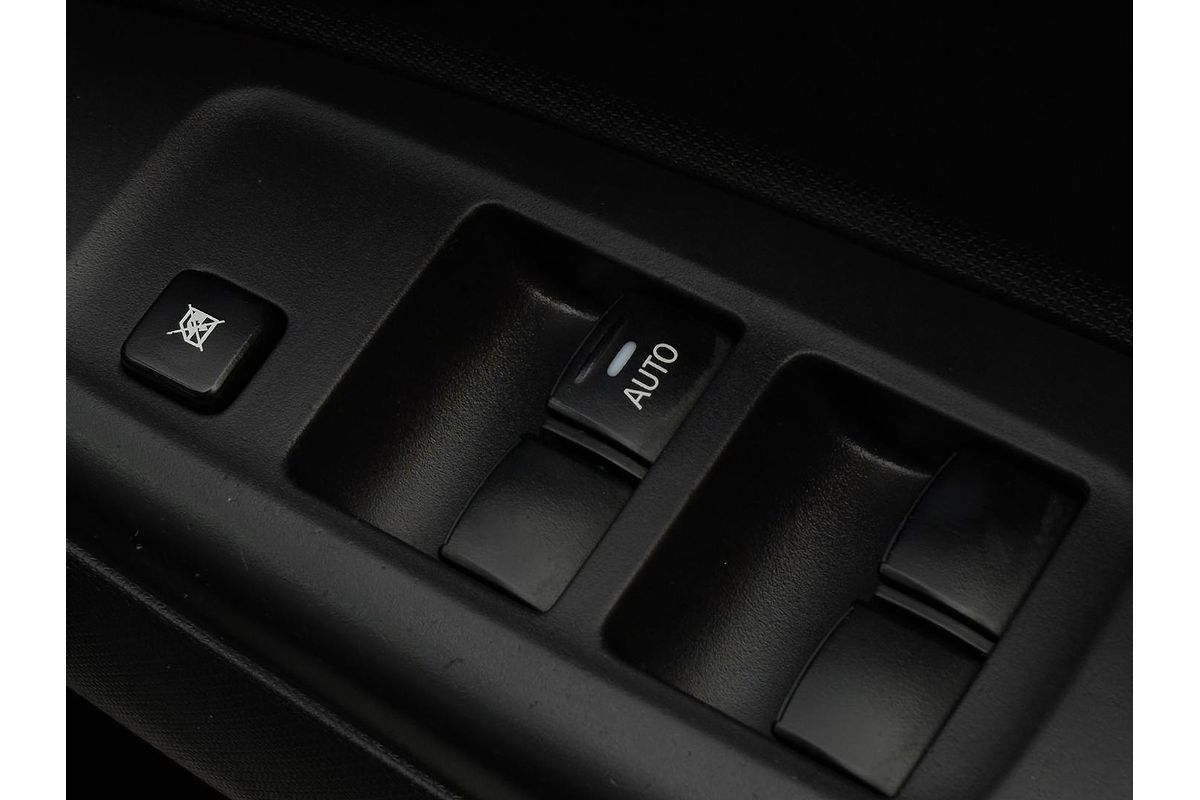 2020 Mitsubishi Mirage ES LB