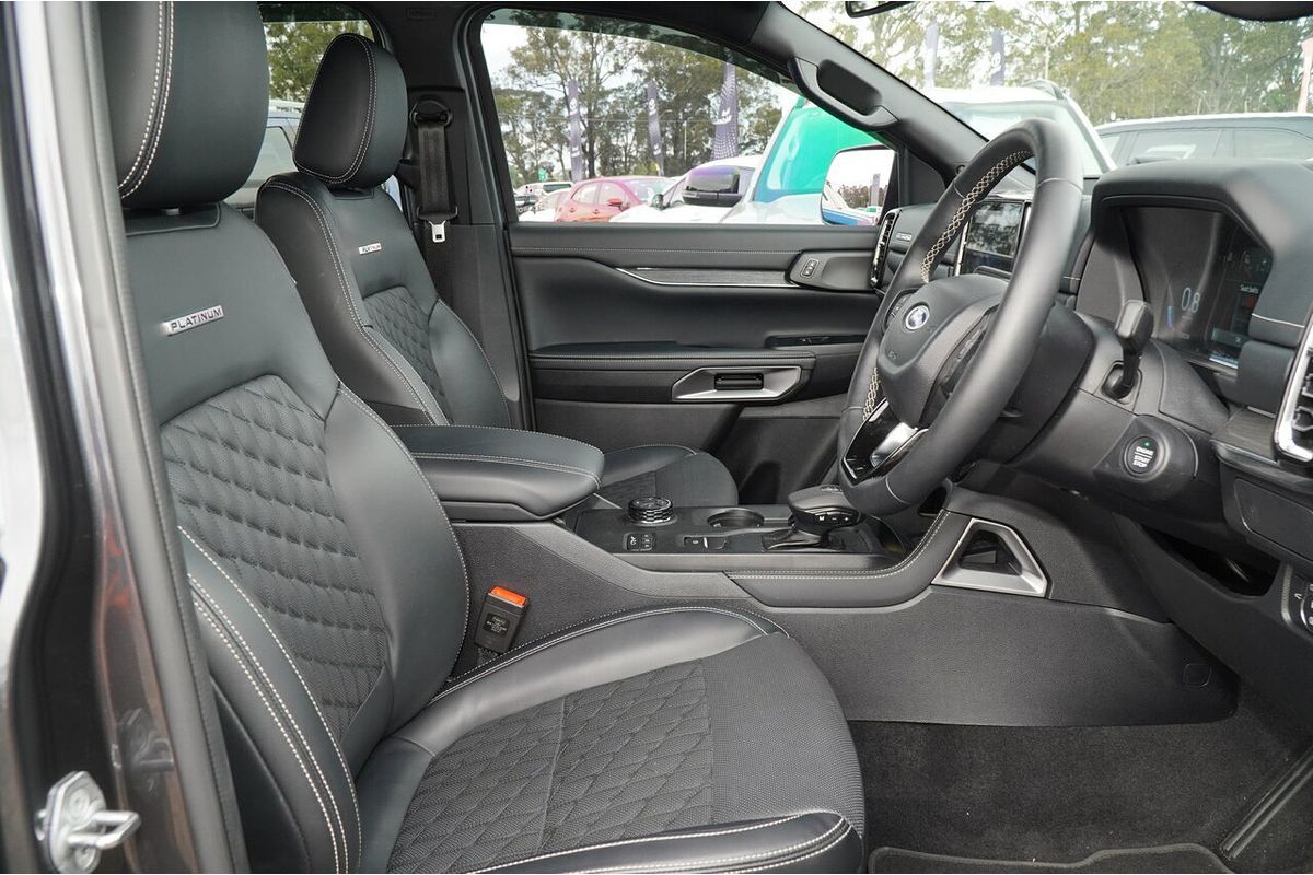 2025 Ford Everest Platinum 3.0L