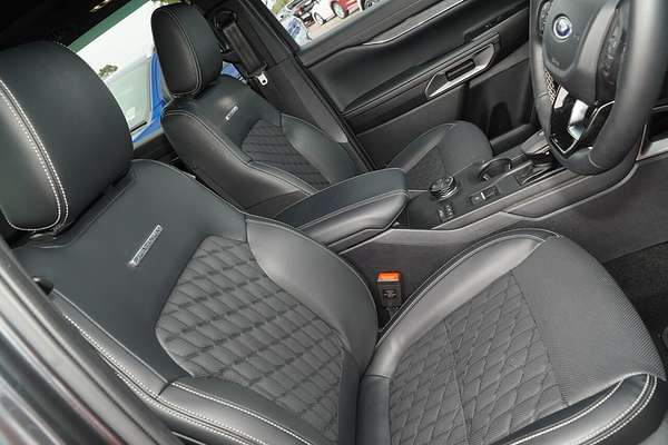 2025 Ford Everest Platinum 3.0L