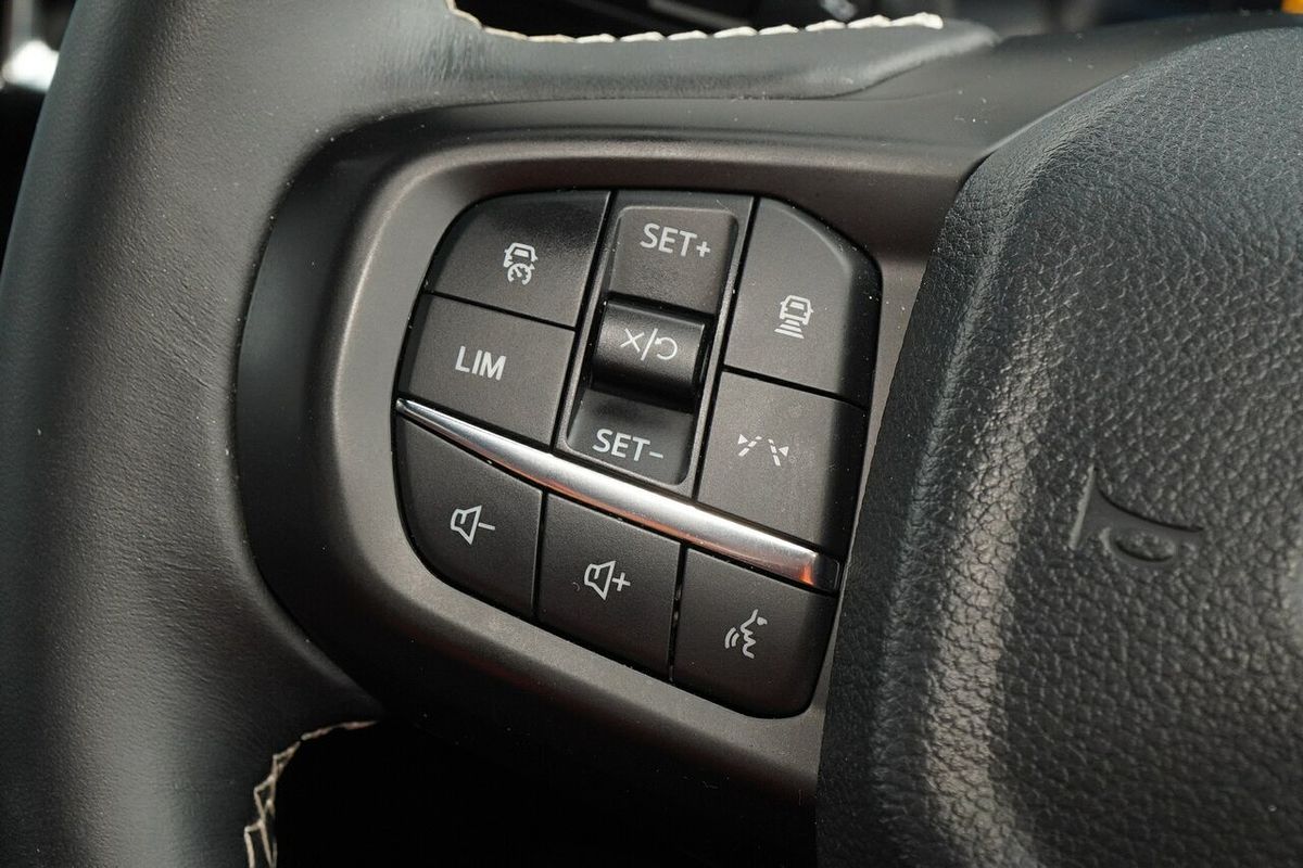 2025 Ford Everest Platinum 3.0L