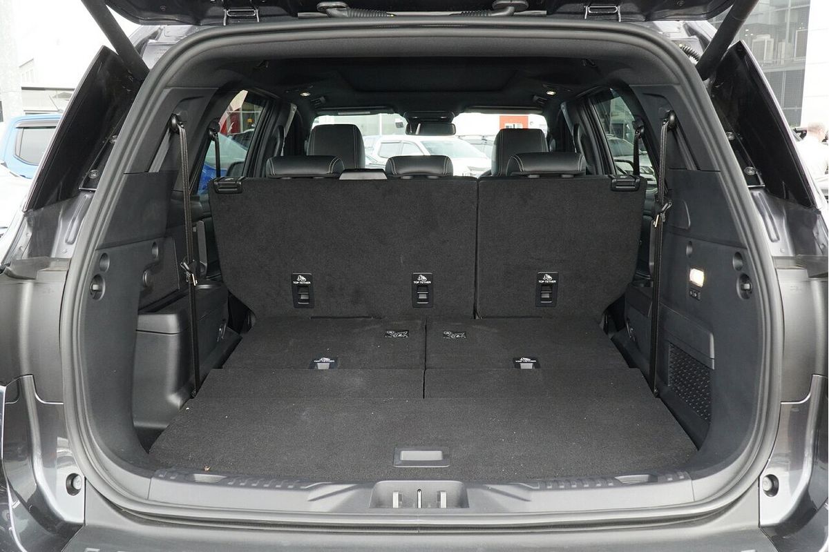 2025 Ford Everest Platinum 3.0L