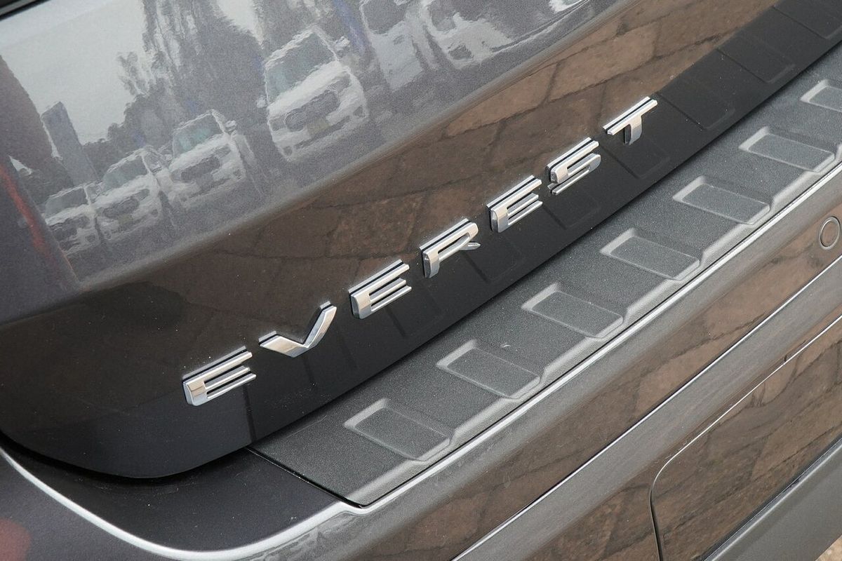 2025 Ford Everest Platinum 3.0L