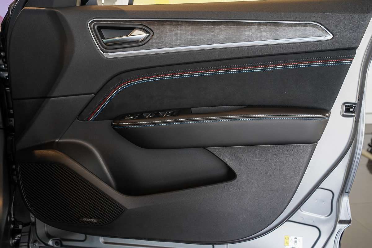 2025 Renault Arkana Esprit Alpine JL1