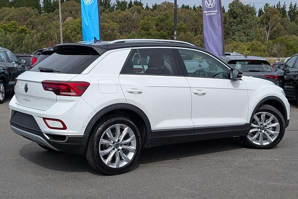 2025 Volkswagen T-Roc 110TSI Style D11
