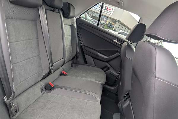 2025 Volkswagen T-Roc 110TSI Style D11