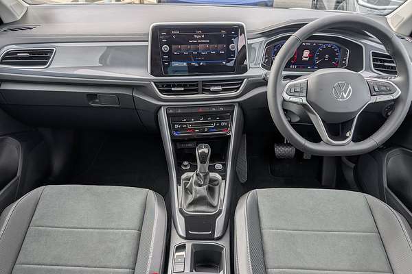2025 Volkswagen T-Roc 110TSI Style D11