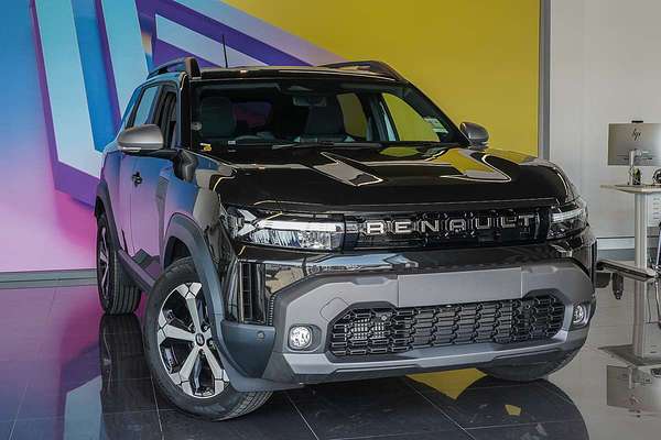 2025 Renault Duster Techno X1311