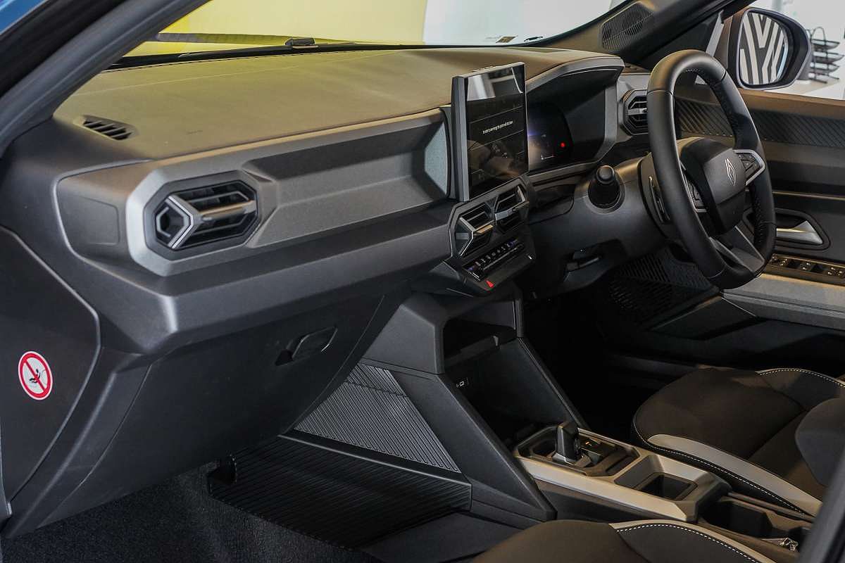 2025 Renault Duster Techno X1311