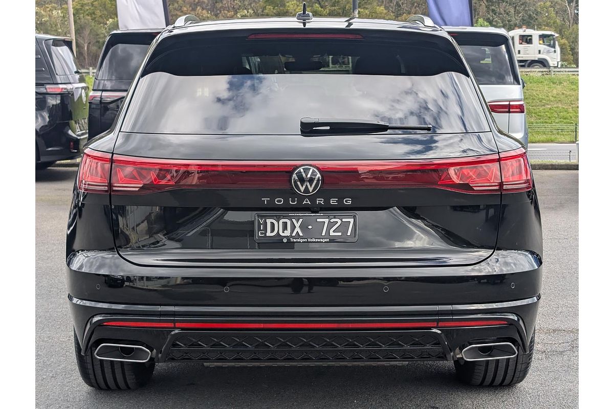 2025 Volkswagen Touareg 210TDI R-Line RC