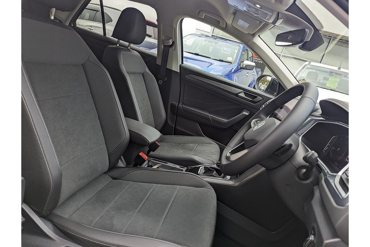 2025 Volkswagen T-Roc 110TSI Style D11