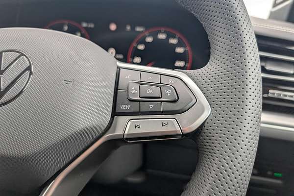 2025 Volkswagen Touareg 210TDI R-Line RC