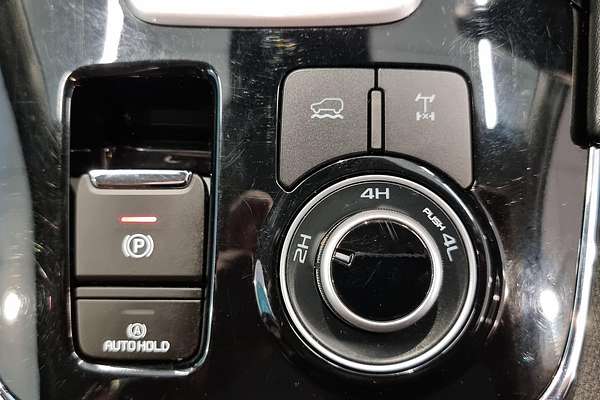2024 Isuzu MU-X LS-T