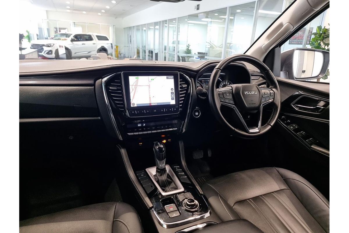 2024 Isuzu MU-X LS-T