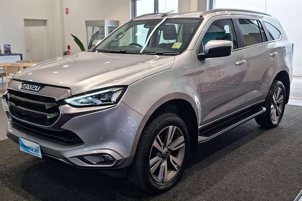 2024 Isuzu MU-X LS-T