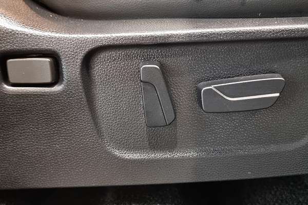 2024 Isuzu MU-X LS-T