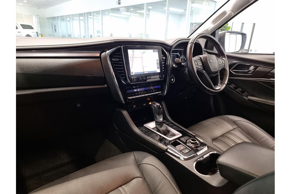 2024 Isuzu MU-X LS-T