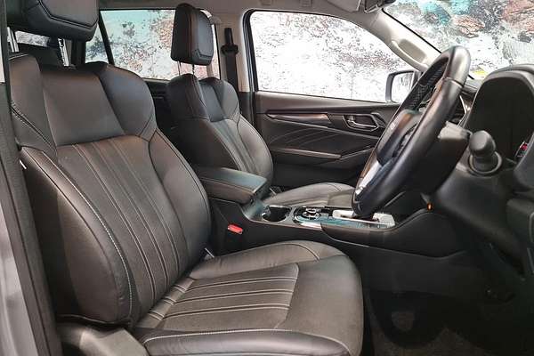 2024 Isuzu MU-X LS-T