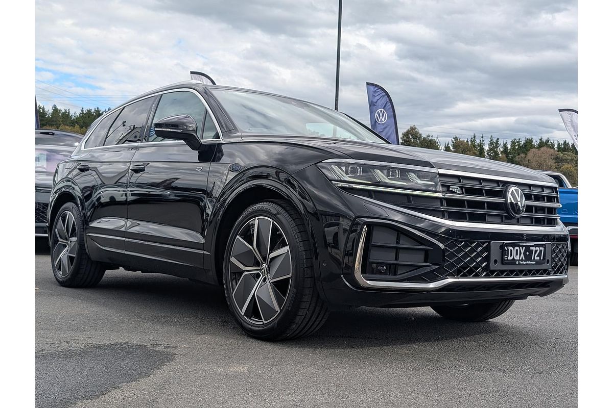 2025 Volkswagen Touareg 210TDI R-Line RC
