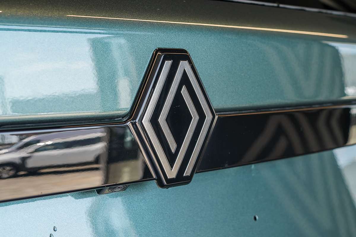 2025 Renault Duster Techno X1311