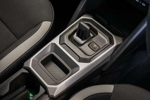 2025 Renault Duster Techno X1311