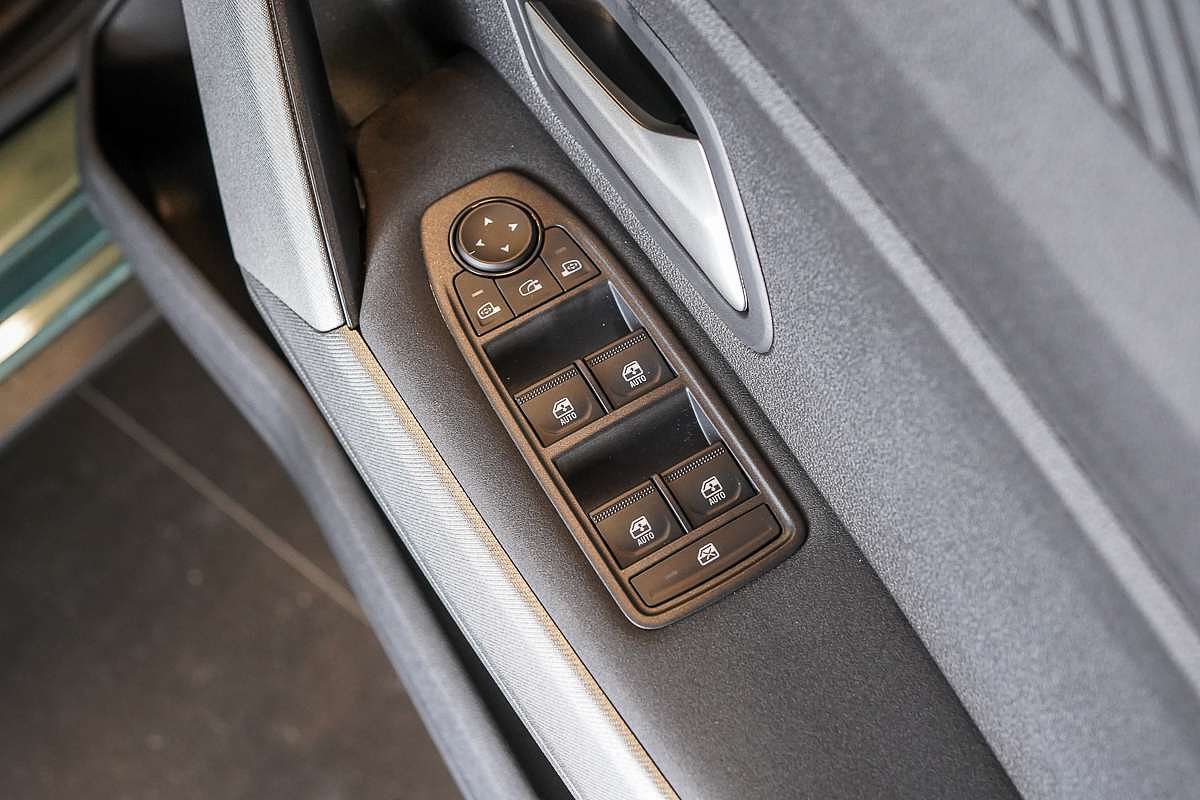 2025 Renault Duster Techno X1311