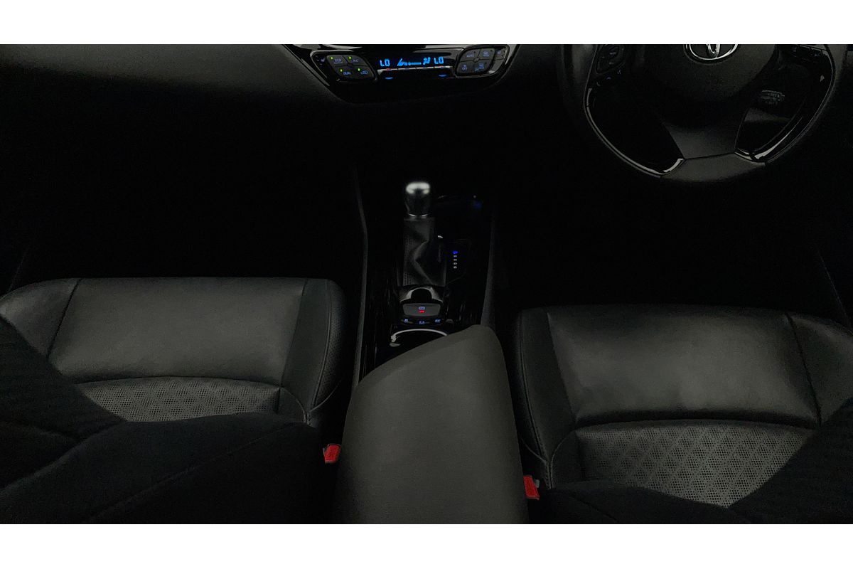 2022 Toyota C-HR Koba ZYX10R