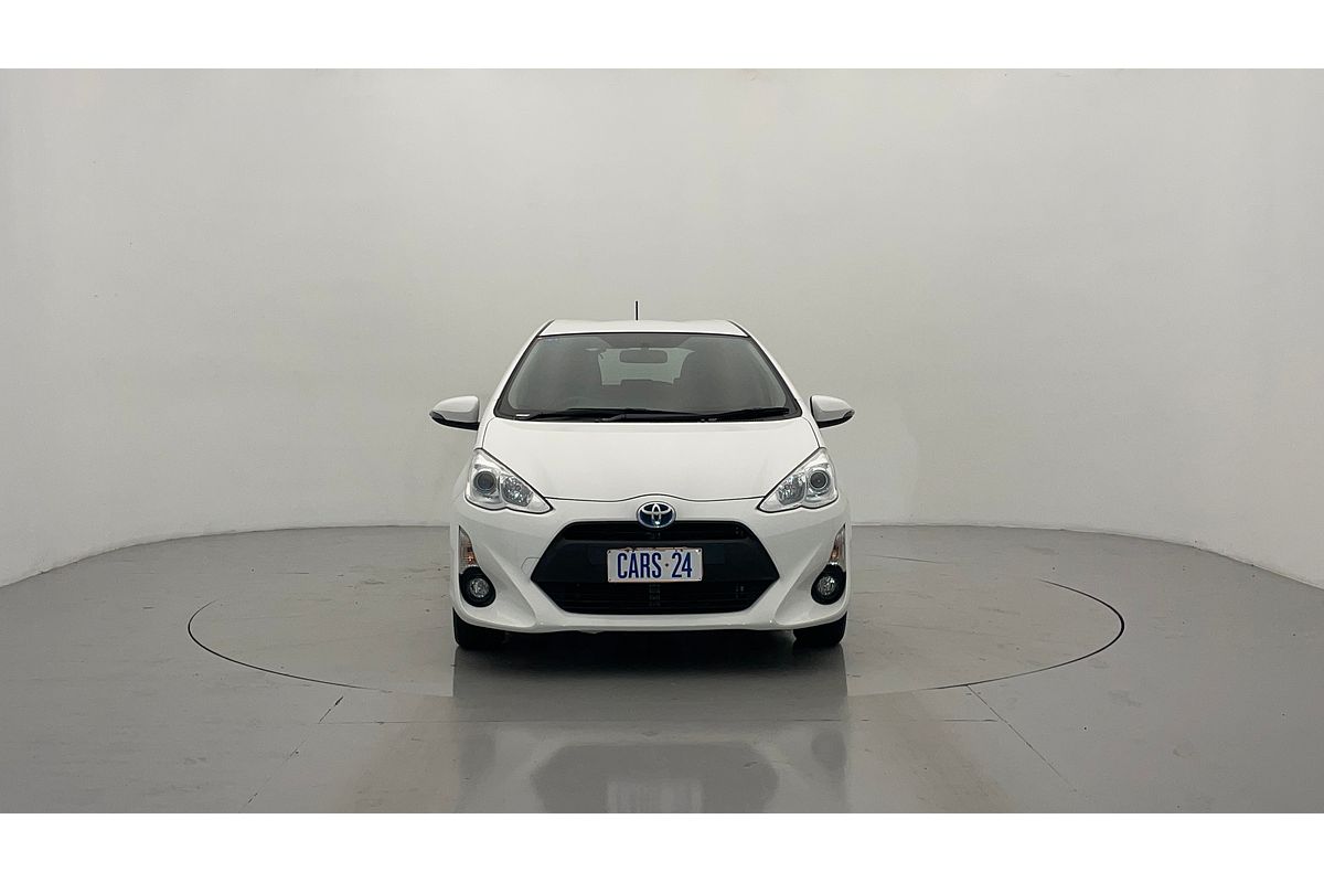 2017 Toyota Prius C NHP10R