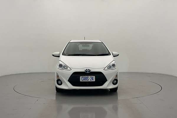 2017 Toyota Prius C NHP10R