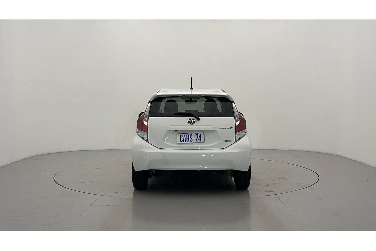 2017 Toyota Prius C NHP10R