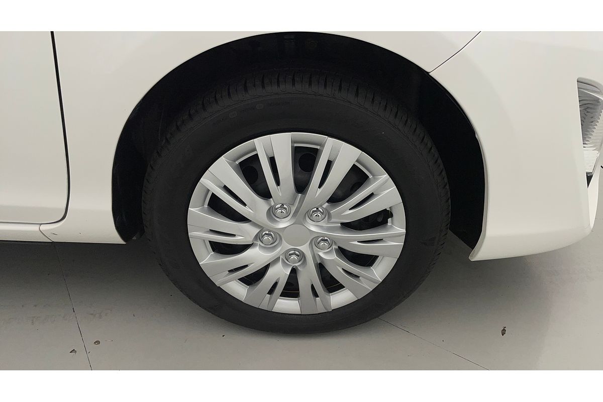 2017 Toyota Prius C NHP10R