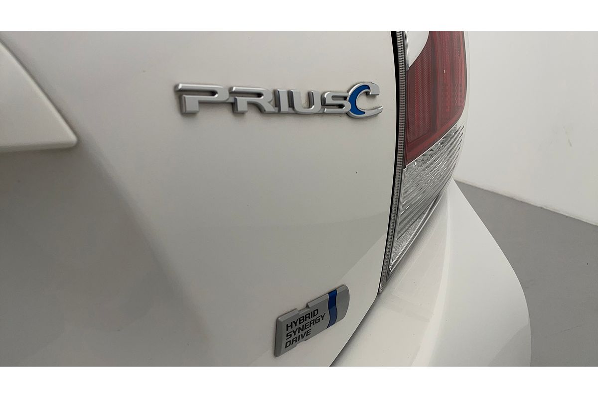 2017 Toyota Prius C NHP10R