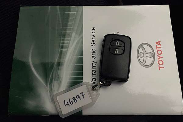 2017 Toyota Prius C NHP10R