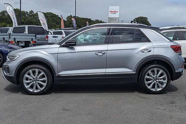 2025 Volkswagen T-Roc 110TSI Style D11