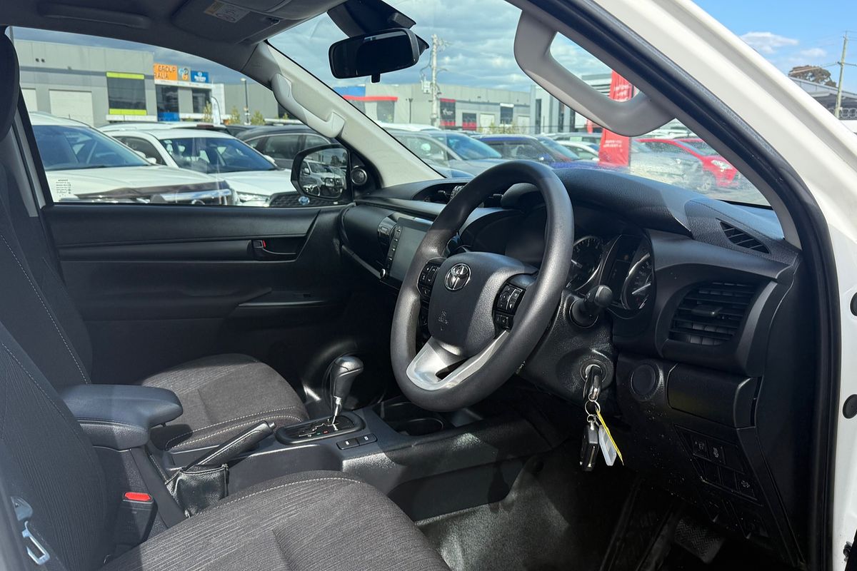 2019 Toyota Hilux SR GUN126R 4X4