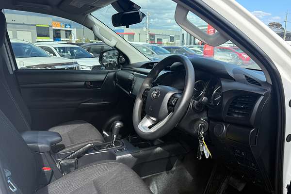 2019 Toyota Hilux SR GUN126R 4X4