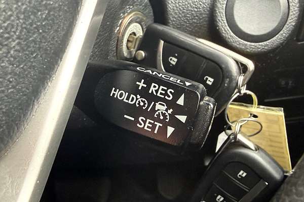 2019 Toyota Hilux SR GUN126R 4X4